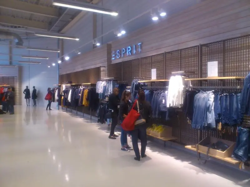 Esprit Lagerverkauf Ratingen