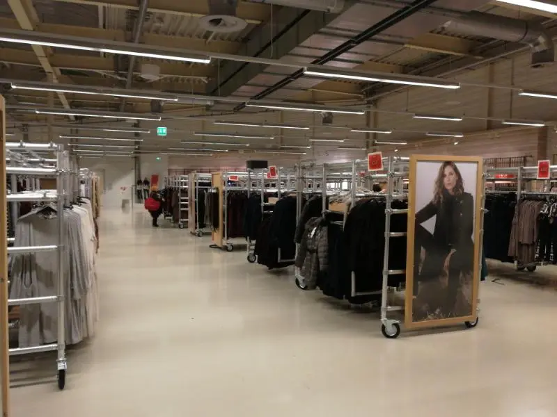 Esprit Lagerverkauf Ratingen
