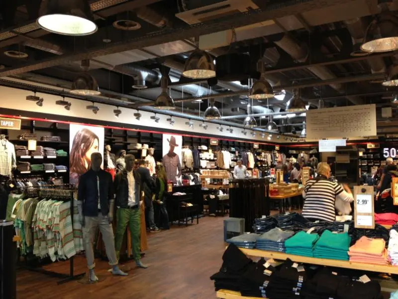 Levi Strauss Factory Outlet Metzingen