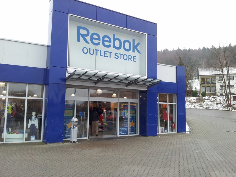 Stå op i stedet Sydamerika George Stevenson Reebok Outlet Greding – Große Sprünge zu den kleinen Preisen » Lohnt sich's?