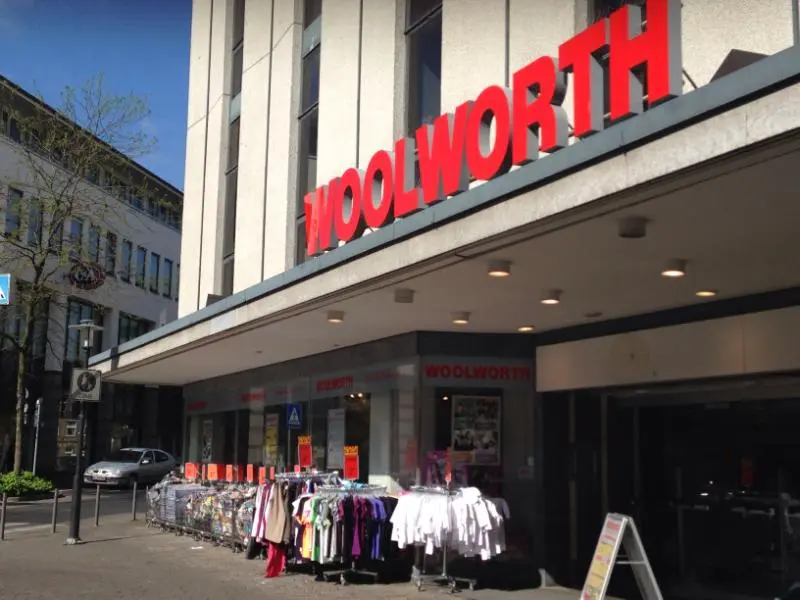 Woolworth Lagerverkauf Neuss