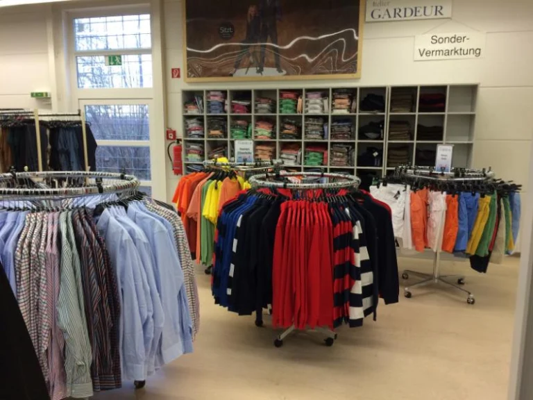GARDEUR Outlet Store Apen