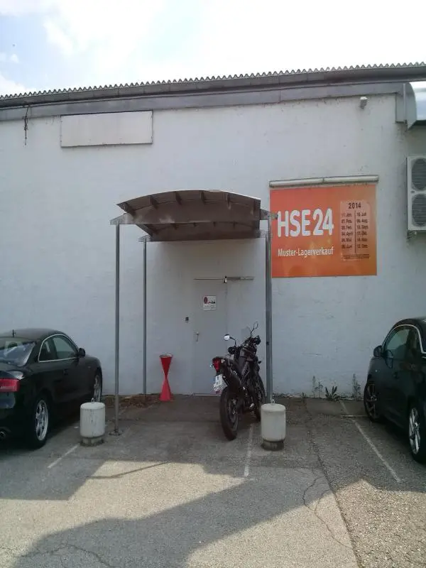 HSE24 Lagerverkauf Ismaning