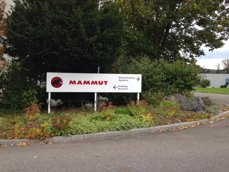 Mammut Outlet - Rampenverkauf in Seon Seon