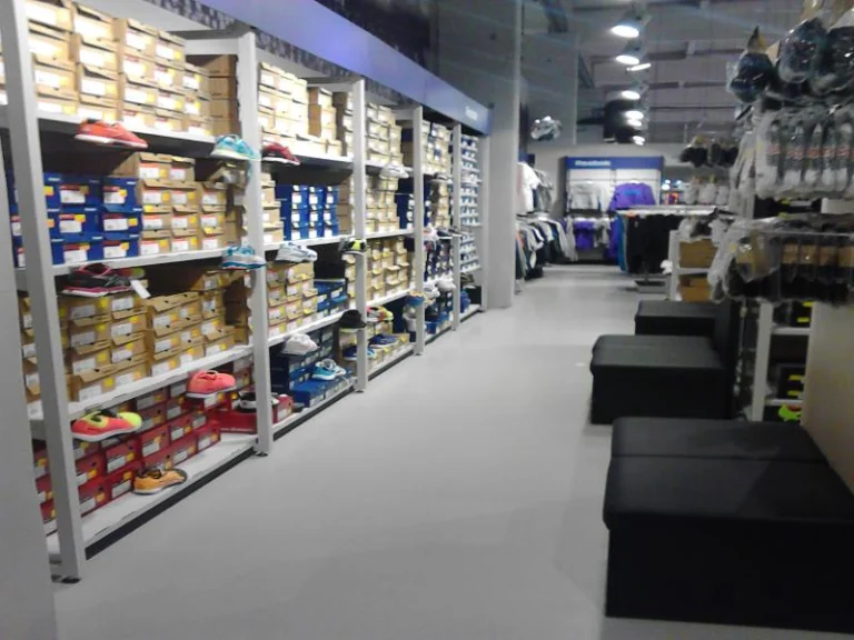 Adidas & Reebok Outlet Bremen Stuhr