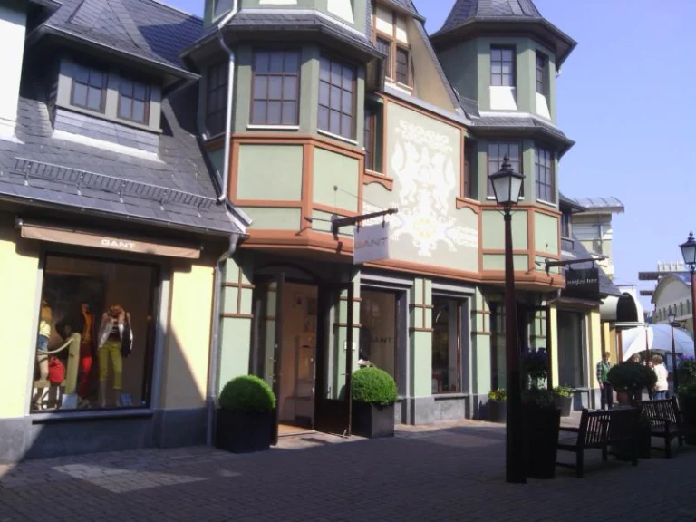 Wertheim Village Outlet