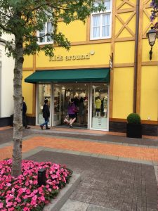Designer Outlet Roermond — 0