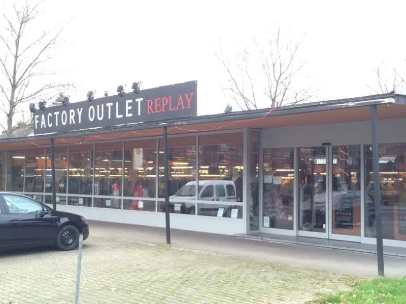 Replay Factory Outlet Düsseldorf
