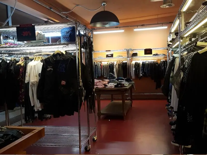 Replay Factory Outlet Düsseldorf