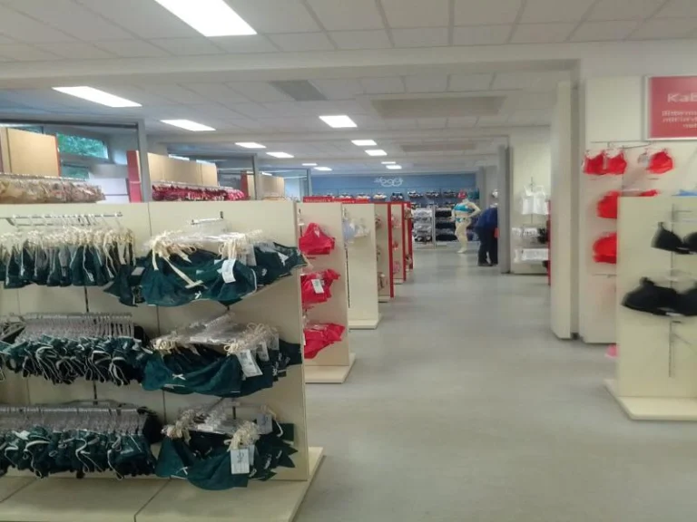 Triumph Factory Outlet München