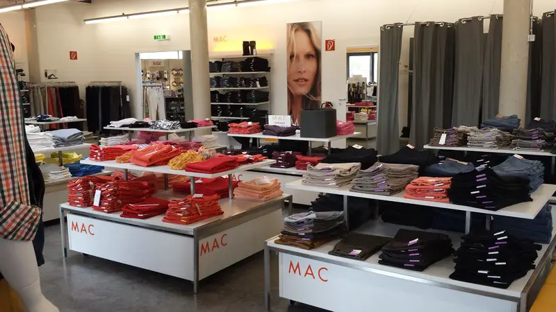 You are currently viewing MAC Outlet  Metzingen