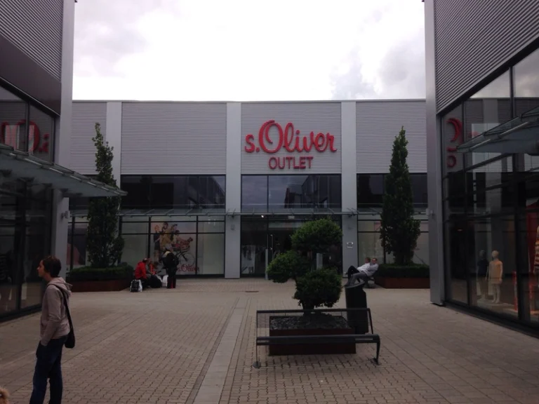 s.Oliver Fabrikverkauf Stuhr