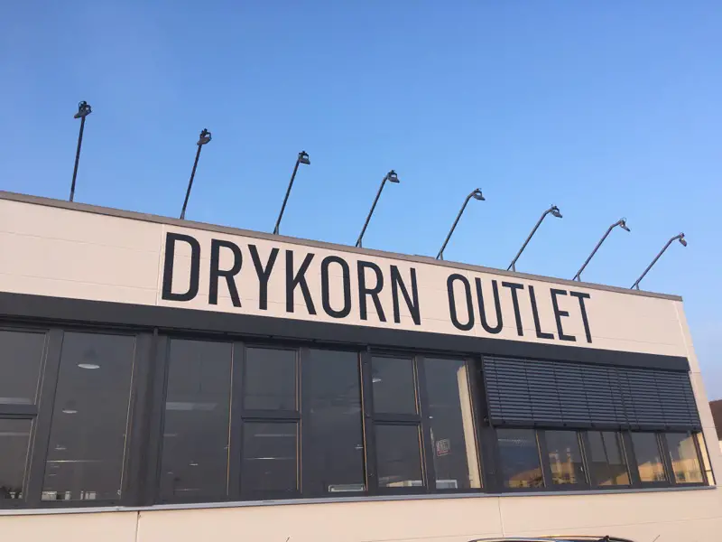 You are currently viewing Drykorn Outlet Kitzingen – Radical Chic radikal reduziert
