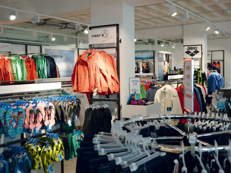 Arena Outlet Bindlach