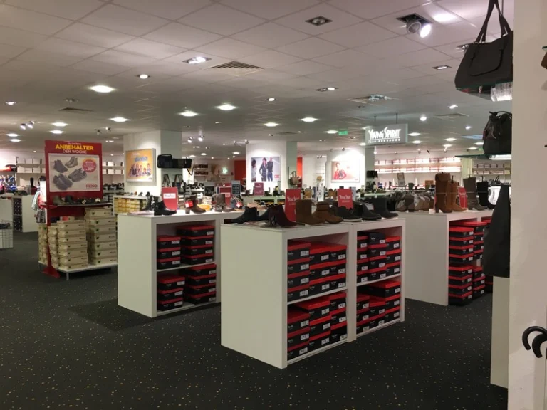 Reno Outlet Thaleischweiler-Fröschen