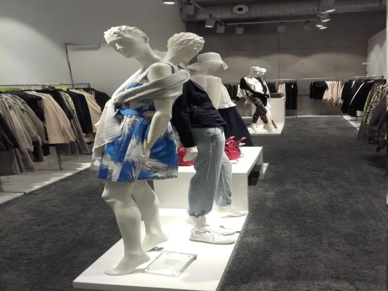 Marc Cain Factory Outlet Bodelshausen