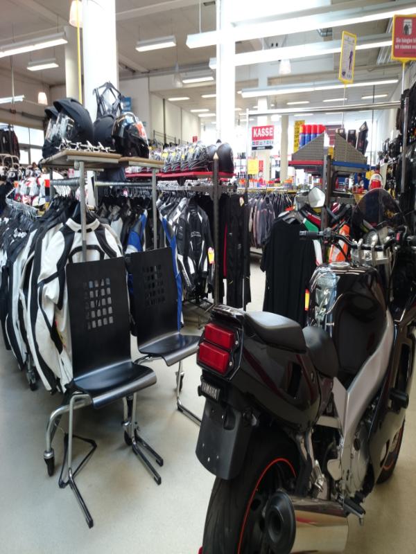 Louis Motorrad Outlet Bielefeld | semashow.com