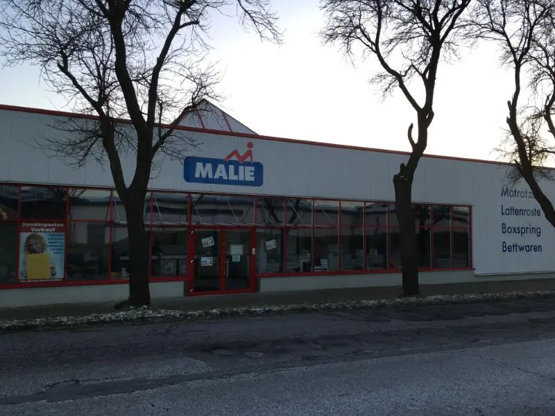 Malie Warin