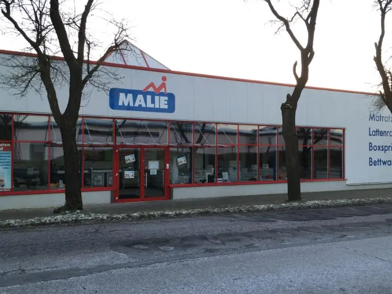Malie Warin