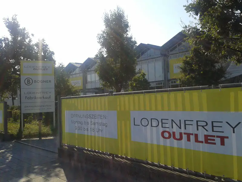 You are currently viewing Lodenfrey Outlet München - Hochwertige Trachten- und Designermode