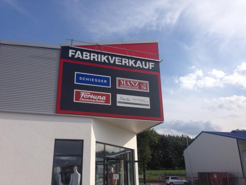 You are currently viewing Manz-Fortuna Schuhe Outlet  Gremsdorf
