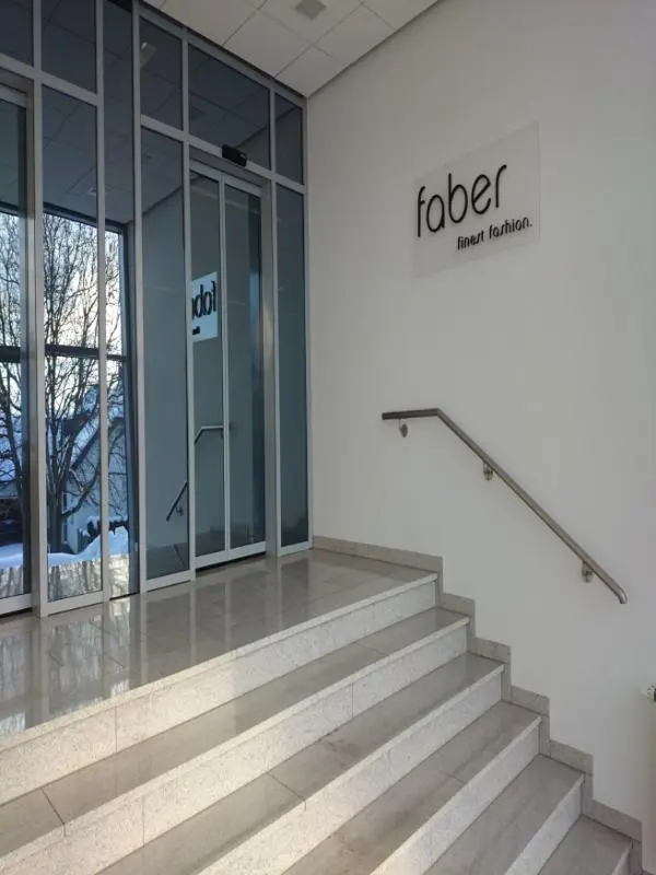 Faber Strickwaren Outlet Store Töpen