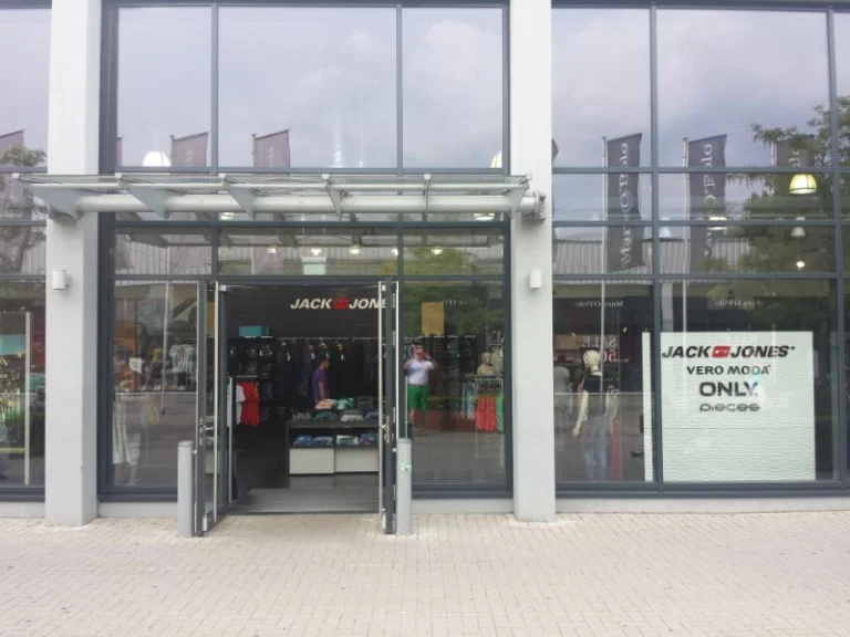 Jack and Jones Outlet Stuhr